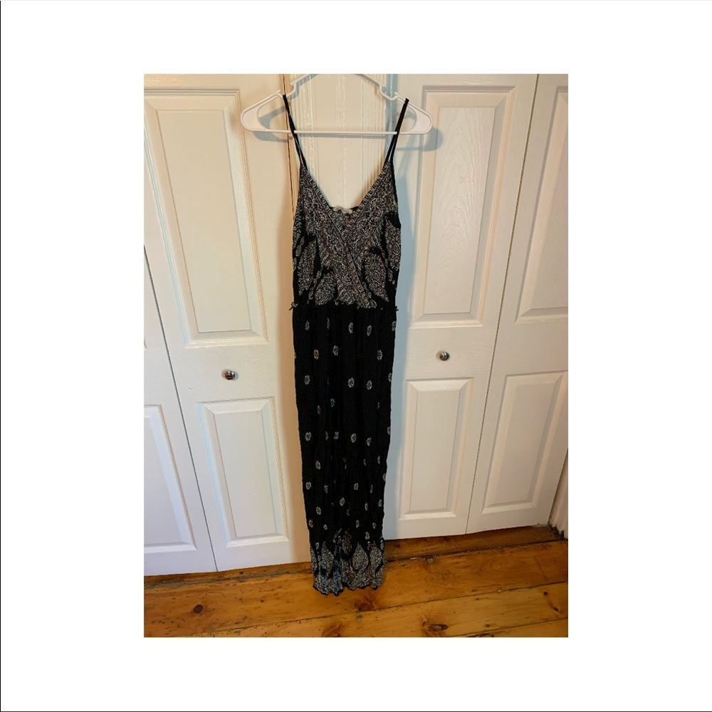 Black and white bandana print jumpsuit!